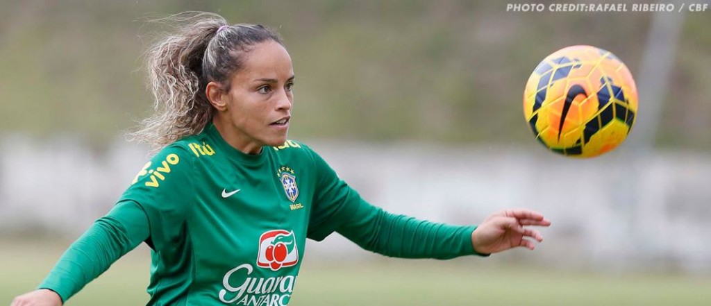 Mônica Alves