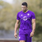 Agora é oficial, o Júlio Batista assinou